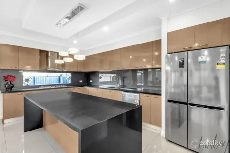 Property photo of 14 Mangrove Way Craigieburn VIC 3064