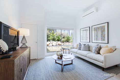 Property photo of 4/3422 Gold Coast Highway Surfers Paradise QLD 4217