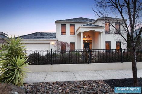 Property photo of 18 Lauriston Quay Caroline Springs VIC 3023