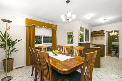 Property photo of 93 Springvale Road Glen Waverley VIC 3150