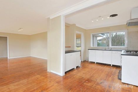 Property photo of 33 Eton Street Wendouree VIC 3355