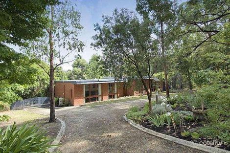 17 Alfred St, Wandin North, VIC 3139