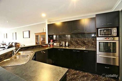 11 Manna Gum Cl, Mornington, VIC 3931