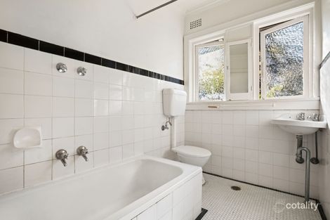 Property photo of 20/81 Roslyn Gardens Elizabeth Bay NSW 2011