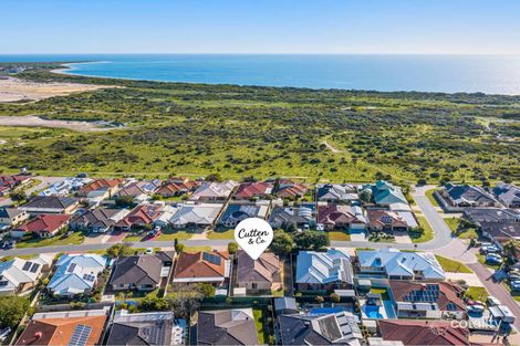 Property photo of 28 L'Esterel Way Port Kennedy WA 6172