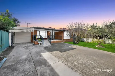 54 Main Rd E, St Albans, VIC 3021