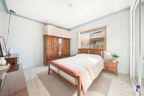 Property photo of 52 Haig Avenue Georges Hall NSW 2198