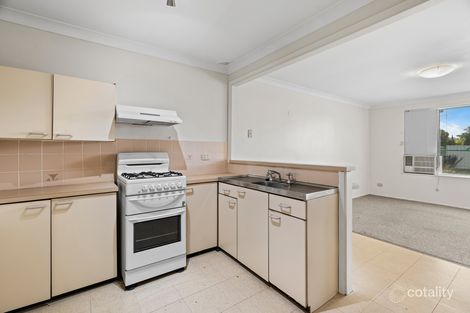 Property photo of 131 Kerry Crescent Berkeley Vale NSW 2261