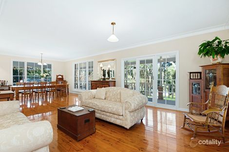 Property photo of 10 Eagles Nest Close Belmont North NSW 2280