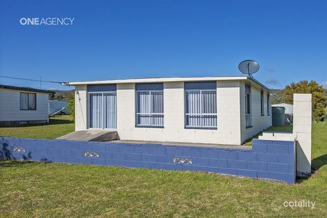 Property photo of 38 Irby Boulevard Sisters Beach TAS 7321