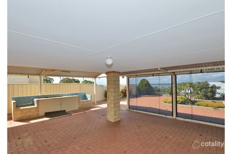 Property photo of 18 Hyden Loop Dawesville WA 6211