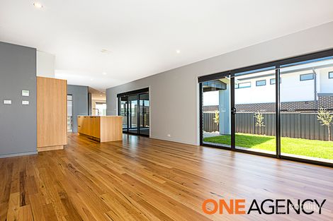 Property photo of 20 Haviland Street Coombs ACT 2611