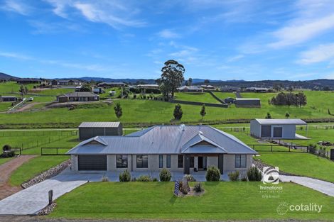 9 Hamilton Dr, Wy Yung, VIC 3875