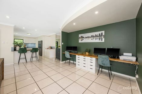 Property photo of 544 Oyster Cove Promenade Helensvale QLD 4212