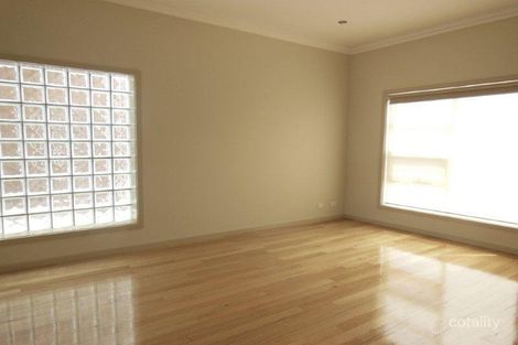 Property photo of 4/65 Lincoln Road Essendon VIC 3040