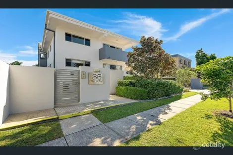 Property photo of 1/36 Third Avenue Sandgate QLD 4017