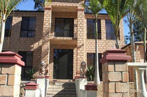 Property photo of 14 Windsor Place Forest Lake QLD 4078