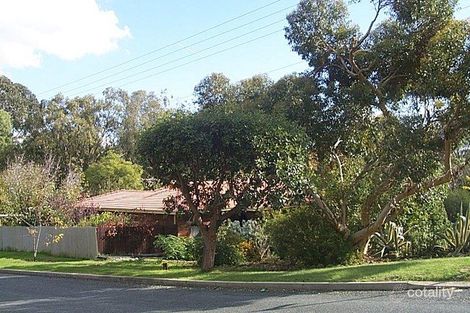 16 Vernal Vale, Greenmount, WA 6056