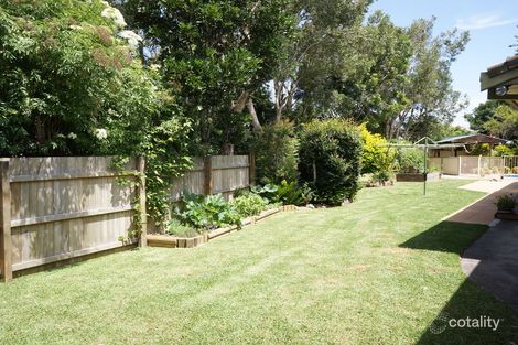 Property photo of 18 Oceanic Place Old Bar NSW 2430
