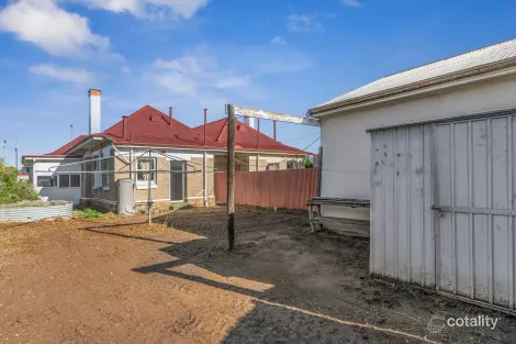 Property photo of 24 Thirteenth Street Renmark SA 5341