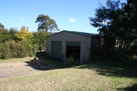 Property photo of 31 Alma Avenue Fishermans Paradise NSW 2539