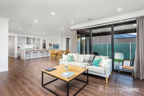 Property photo of 60 Sommersby Road Point Cook VIC 3030