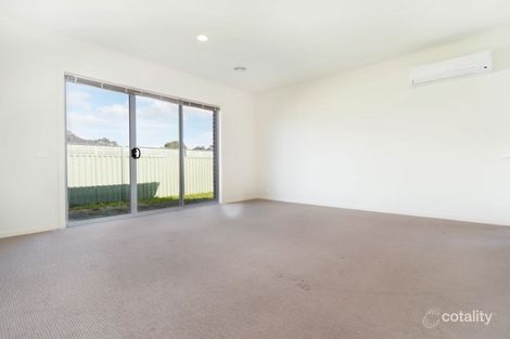 Property photo of 10/104 Broderick Road Carrum Downs VIC 3201