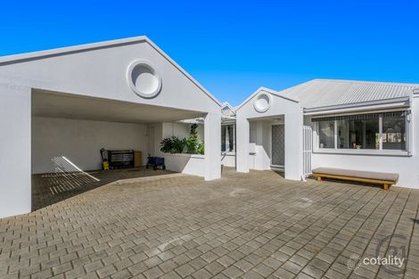 Property photo of 2/2 Clipper Way Halls Head WA 6210