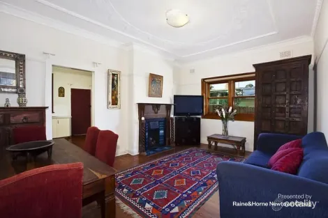 7 Sebastopol St, Enmore, NSW 2042