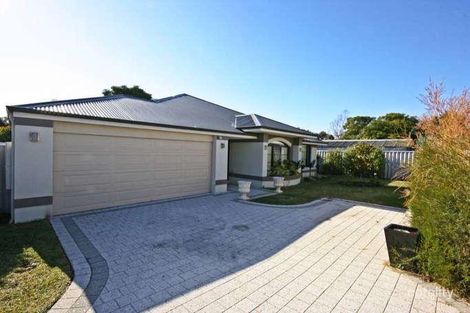 27 Henrietta St, Bayswater, WA 6053