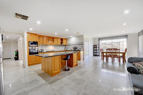 Property photo of 3 Jersey Crescent Shepparton VIC 3630