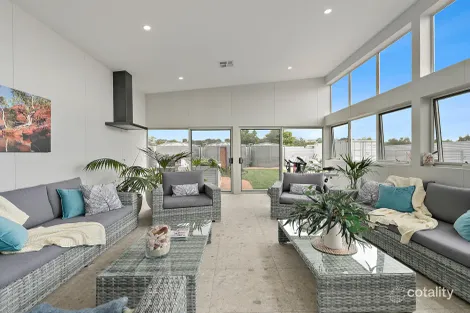 27 Kunzea Cct, Coles Bay, TAS 7215