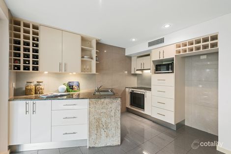 Property photo of 2B Rosslyn Street East Brisbane QLD 4169