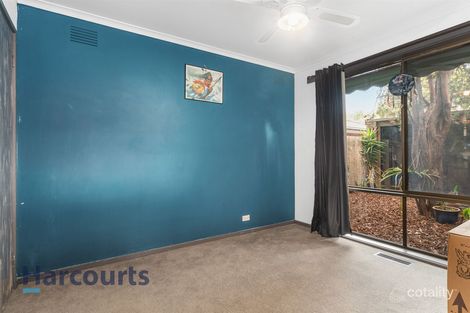 Property photo of 15 Moorhen Crescent Carrum Downs VIC 3201