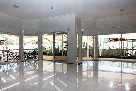 Property photo of 16 Huntington Court Werribee VIC 3030