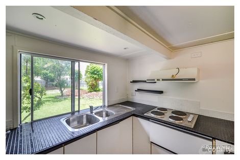 Property photo of 190 Mostyn Street Berserker QLD 4701