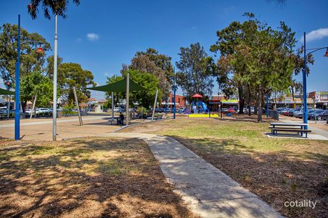 Property photo of 4 Woorigoleen Drive Keilor East VIC 3033