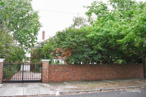 7 Huntingfield Rd, Toorak, VIC 3142