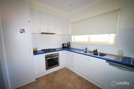 2/11 Carrington St, Hampton East, VIC 3188