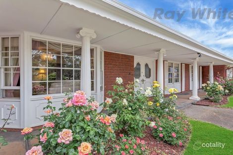 8 Cockshell Dr, Gawler East, SA 5118