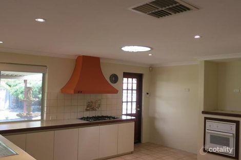 Property photo of 2 Kunzite Court Forrestfield WA 6058