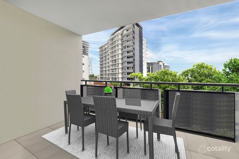 Property photo of 413/19 Masters Street Newstead QLD 4006