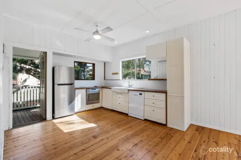 42 ALEXANDRA AVE, TARINGA, QLD 4068