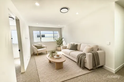 Property photo of 8 Cove Boulevard Shell Cove NSW 2529