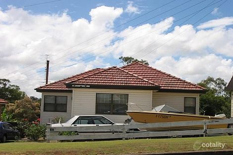 8 Coronation Ave, Cardiff, NSW 2285