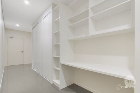 Property photo of 13/8 John Tipping Grove Penrith NSW 2750