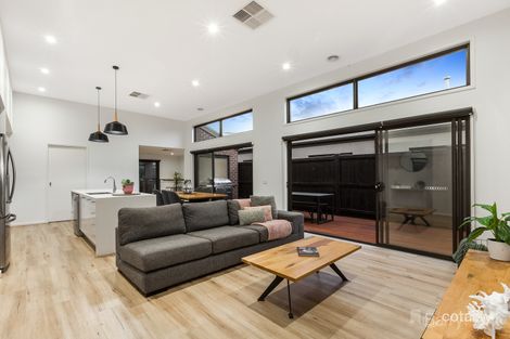 Property photo of 5 Glenferrie Avenue Mickleham VIC 3064