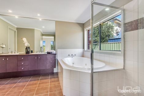 Property photo of 44 Riversdale Drive Werribee VIC 3030