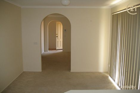 Property photo of 2/12 Madison Avenue Narre Warren VIC 3805