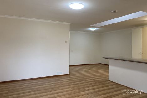 Property photo of 2/23 Stephenson Street Labrador QLD 4215